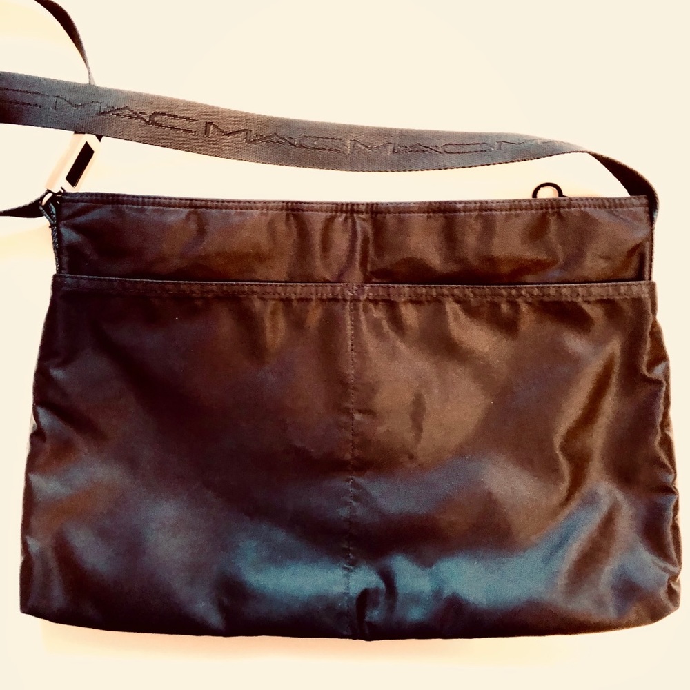 MAC cosmetics cross body Bag black vintage Lk new